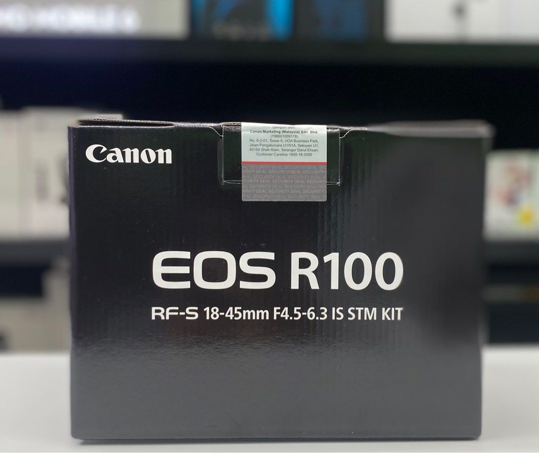 Canon EOS R100 Mirrorless Camera Body with 18-45mm Lens