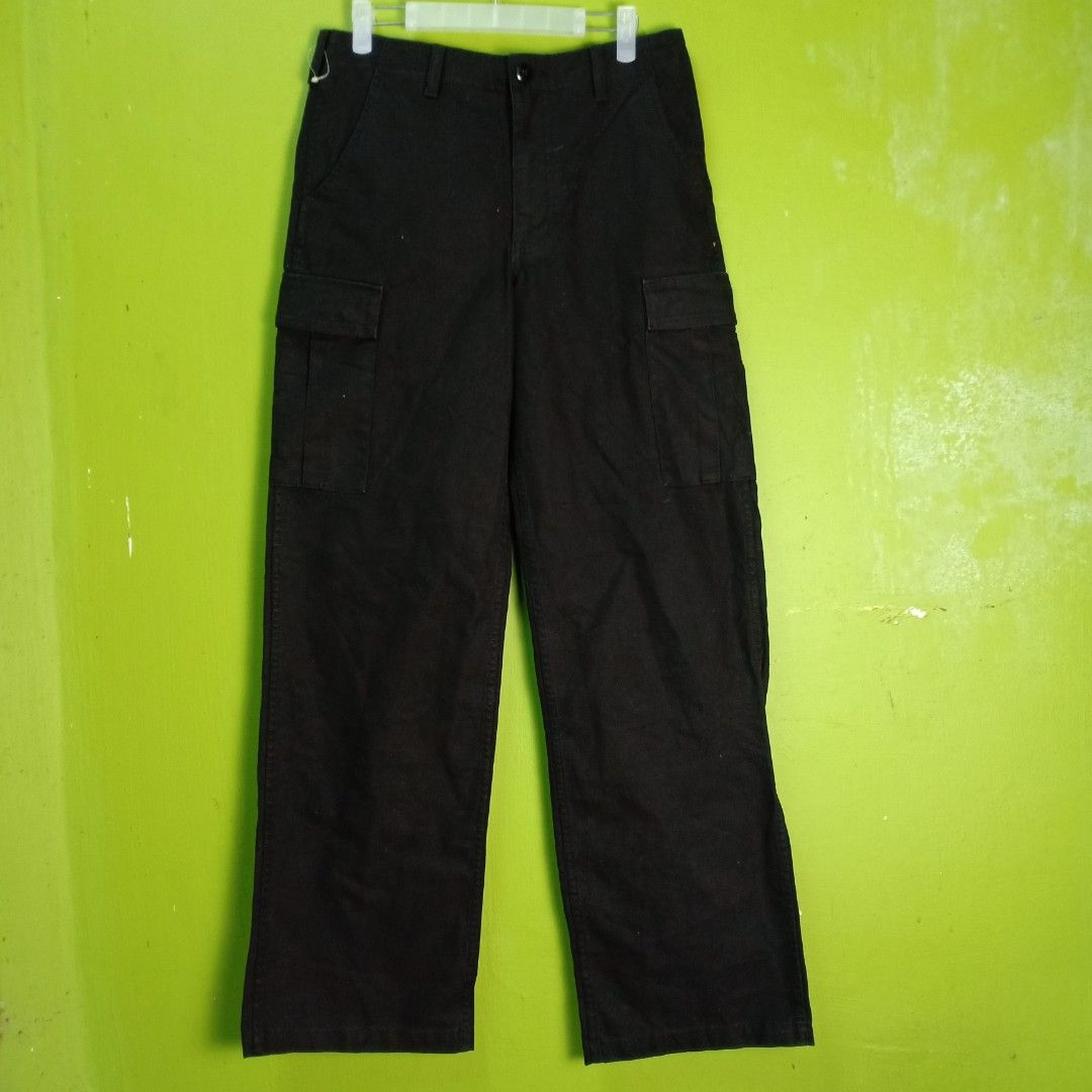CARHARTT PANTS FOR MEN SIZE 31, Men's Fashion, Bottoms, Jeans on Carousell