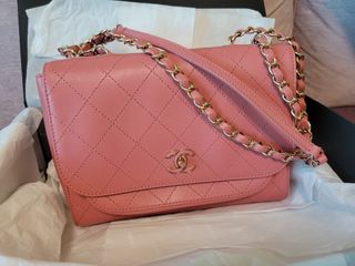 （分類：）位於 。 由 kyupam12 提交（商品編號 1239977215，圖片 1）。簡介： 。