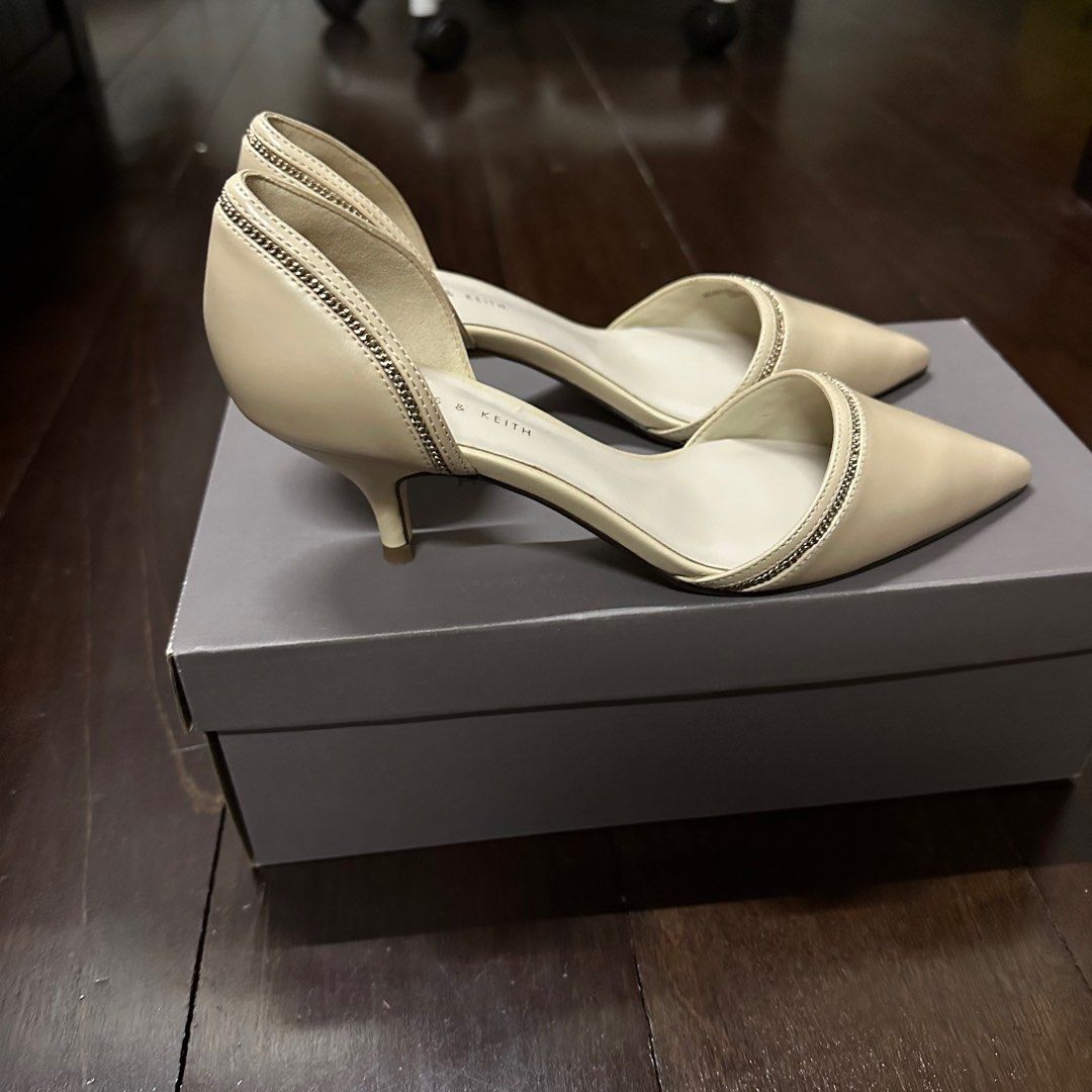 Nude Flared Heel Pointed-Toe Pumps - CHARLES & KEITH KW
