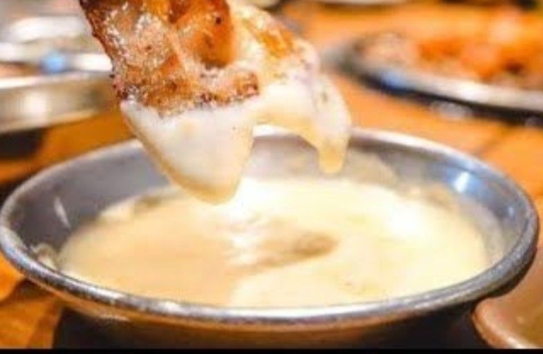 Cheese tubs for easymelting samgyupsal cheese dips on Carousell