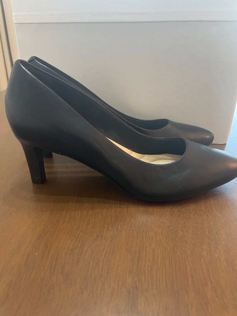 Clarks Artisan black heels in UK 7 Women s Fashion Footwear