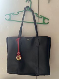 (Category: ) located in . Submitted by zhyee (Listing ID 1239923178, Image 1). Description: .