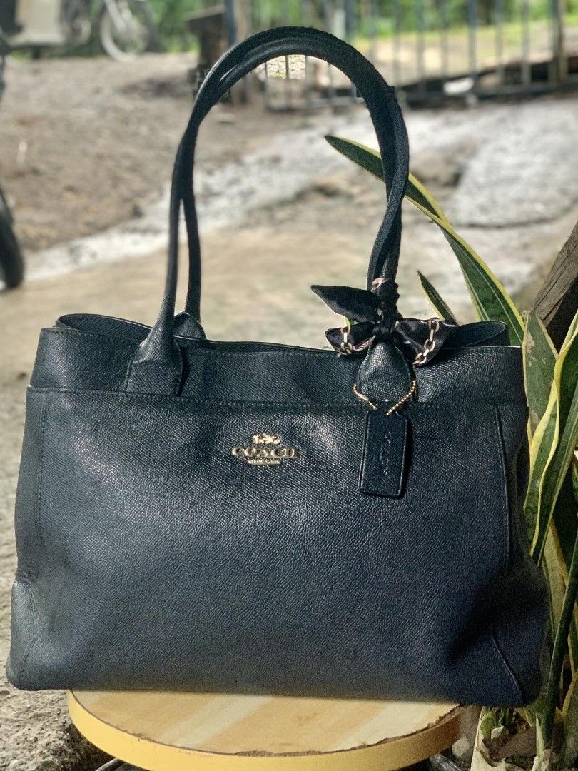 Coach Crossgrain Leather Black Gold Casey Tote Carryall Bag Purse F31474