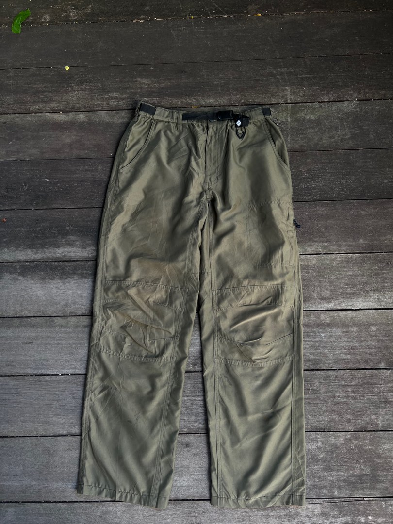 Columbia double nee, Men's Fashion, Bottoms, Trousers on Carousell