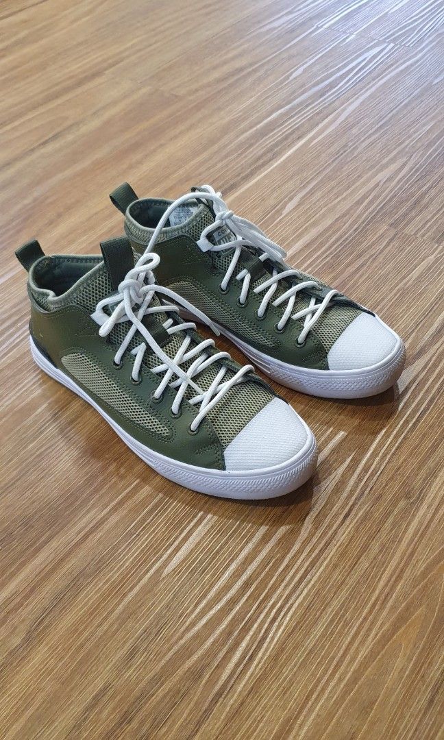 All star high ankle sale shoes
