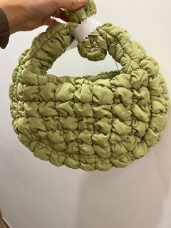 （分類：）位於 。 由 me_2022 提交（商品編號 1240017601，圖片 1）。簡介： 。