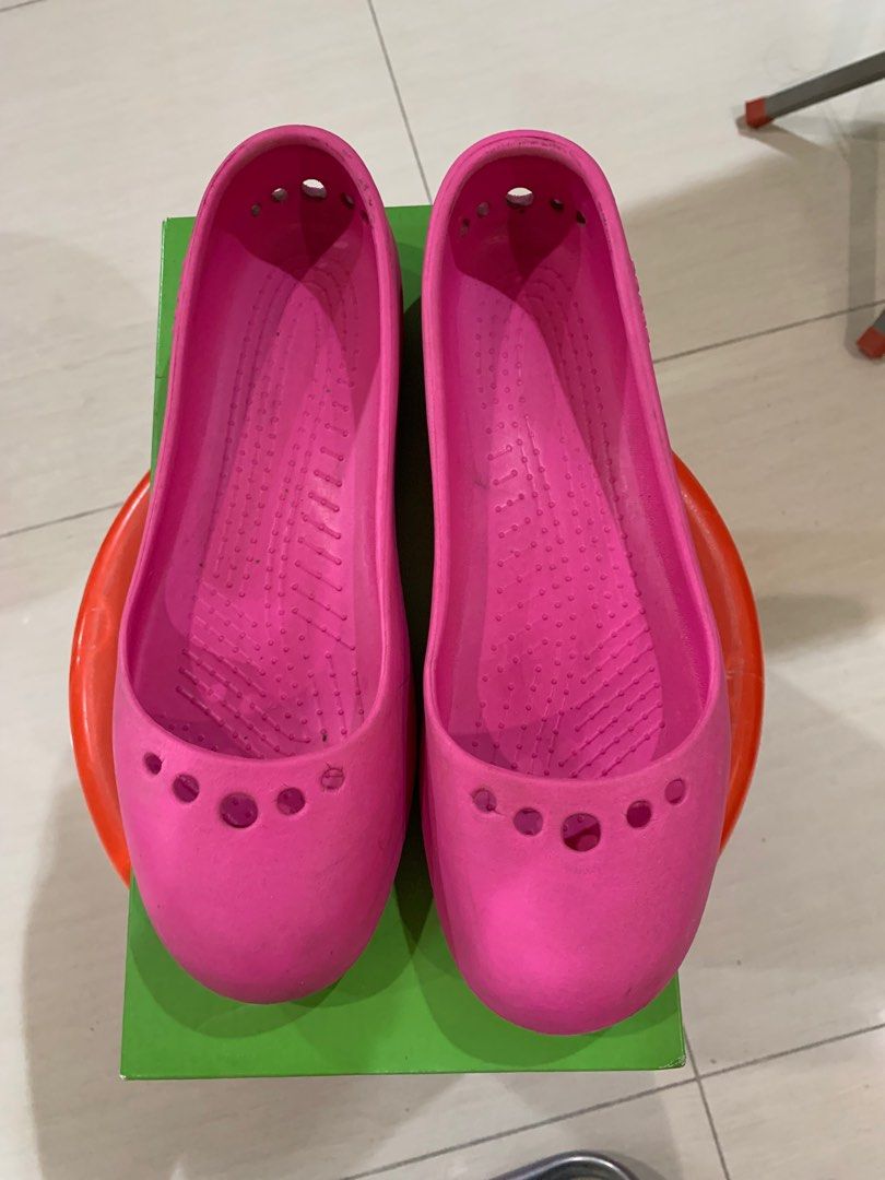 Crocs ballet discount flats pink
