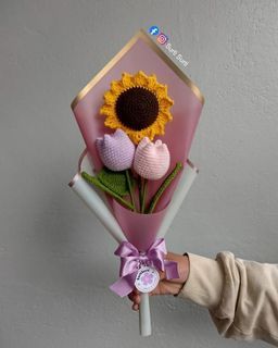 Customized Crochet Flower Bouquet