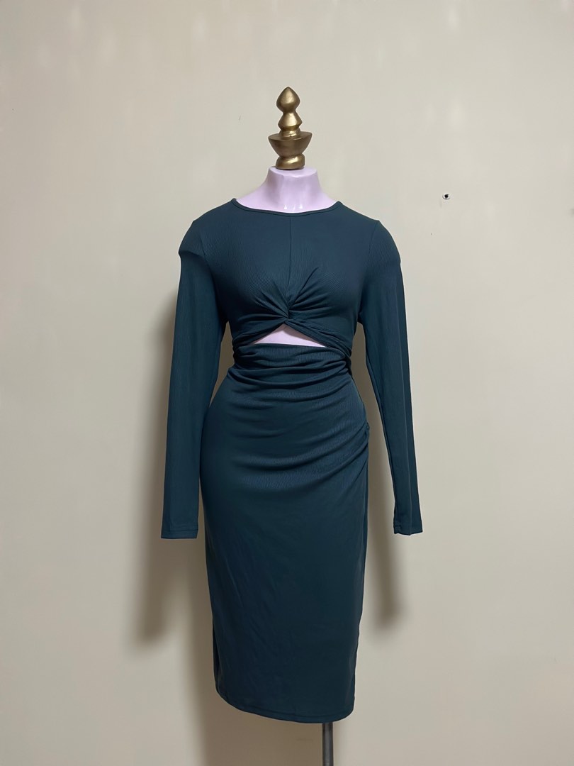 Cutout Front Long Sleeve Dress