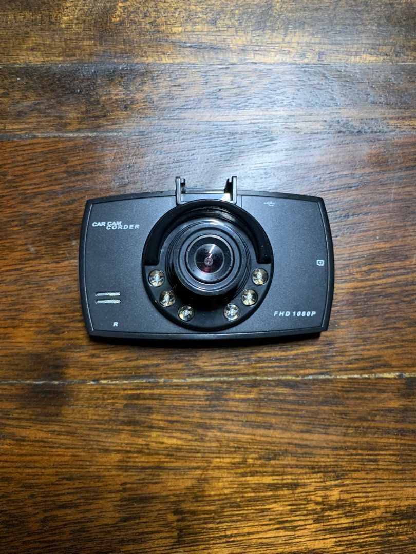 Dashcam / Car Camera (Category: Video Cameras) located in Pasig City. Submitted by iammivm (Listing ID 1240030608, Image 2). Description: .