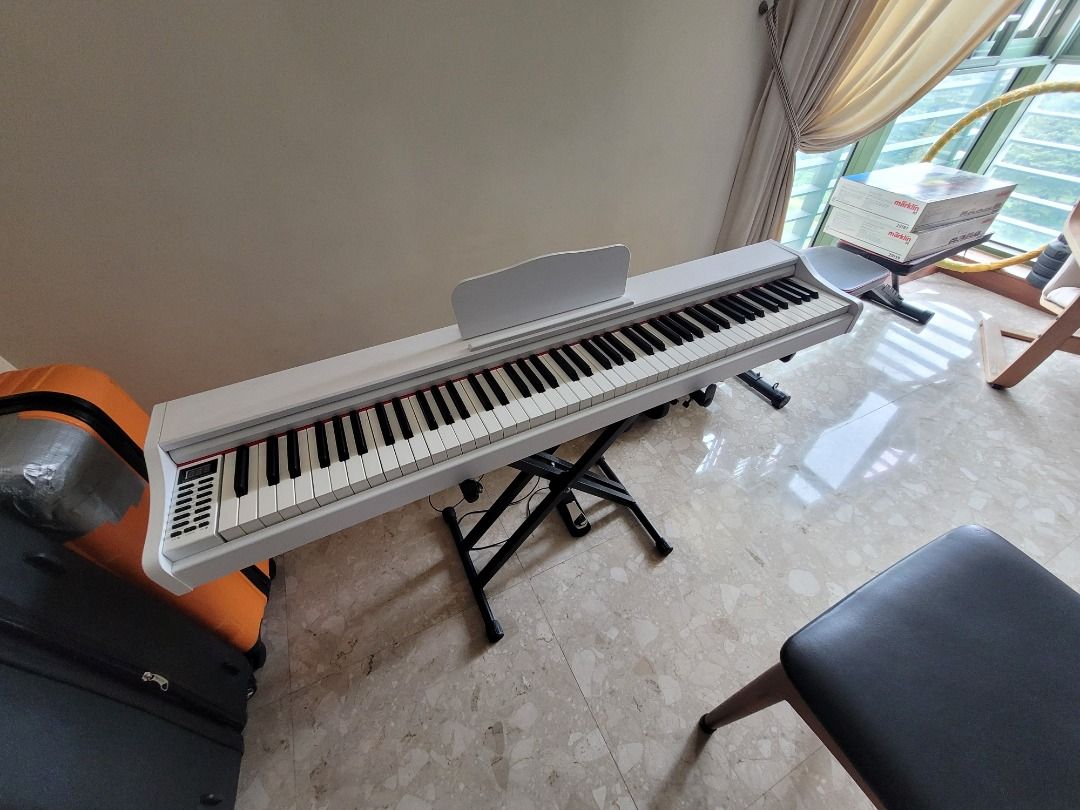 Digital piano (88 keys), Hobbies & Toys, Music & Media, Musical