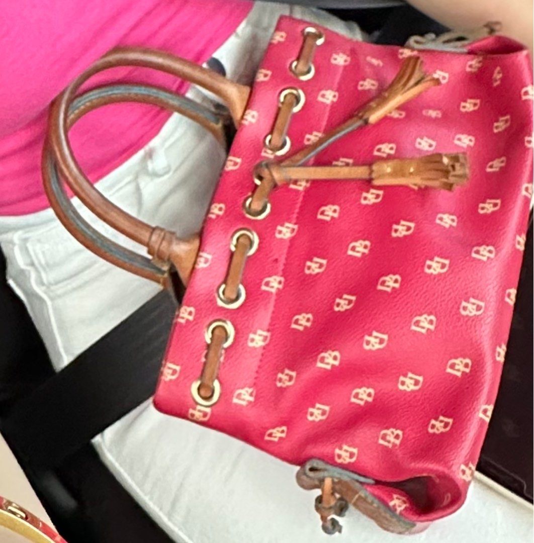 Dooney and Bourke Pink Vintage Hand Bag Luxury Bags Wallets on