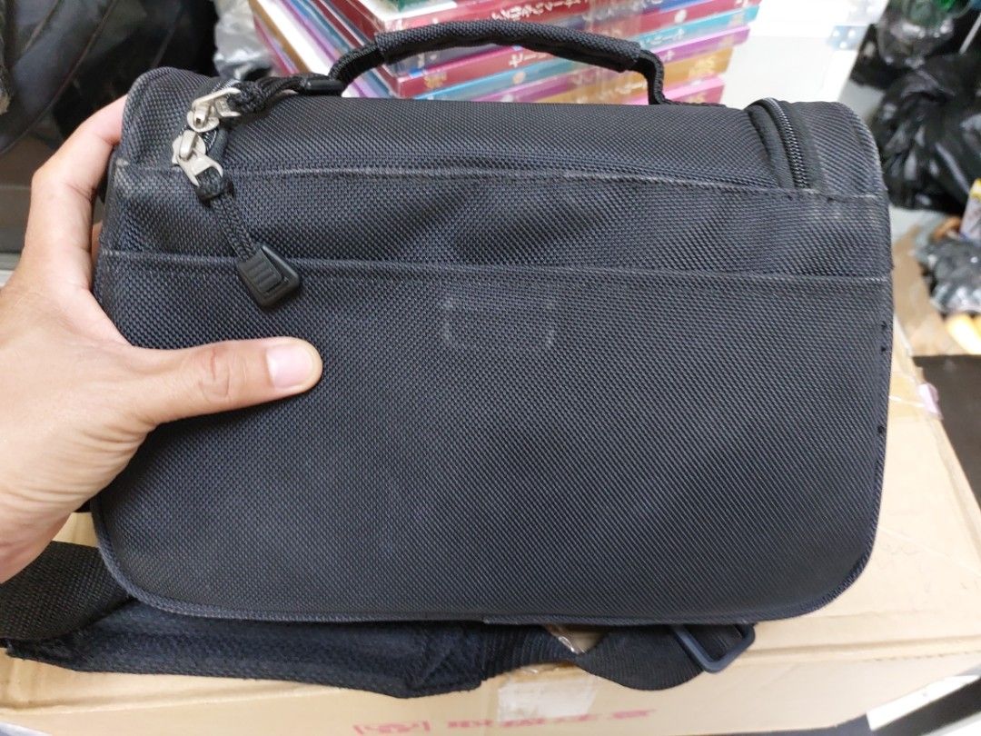 Dslr bag. (Category: Camera Bags & Carriers) located in Baliuag. Submitted by papa.gardz (Listing ID 1239935890, Image 1). Description: dslr bag . from japan.