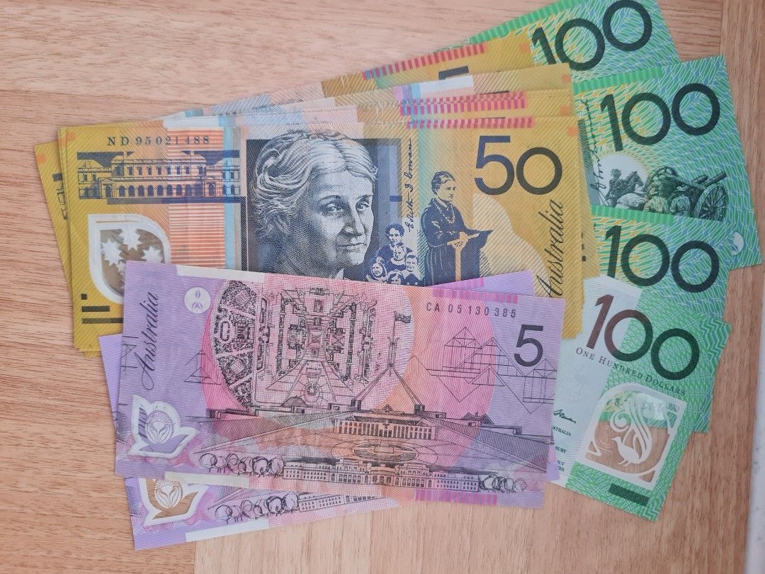 Aud foregin currencies, Hobbies & Toys, Memorabilia & Collectibles,  Currency on Carousell