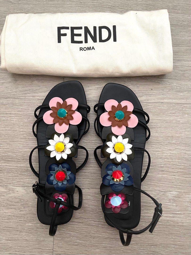 Fendi multicolor leather slides deals