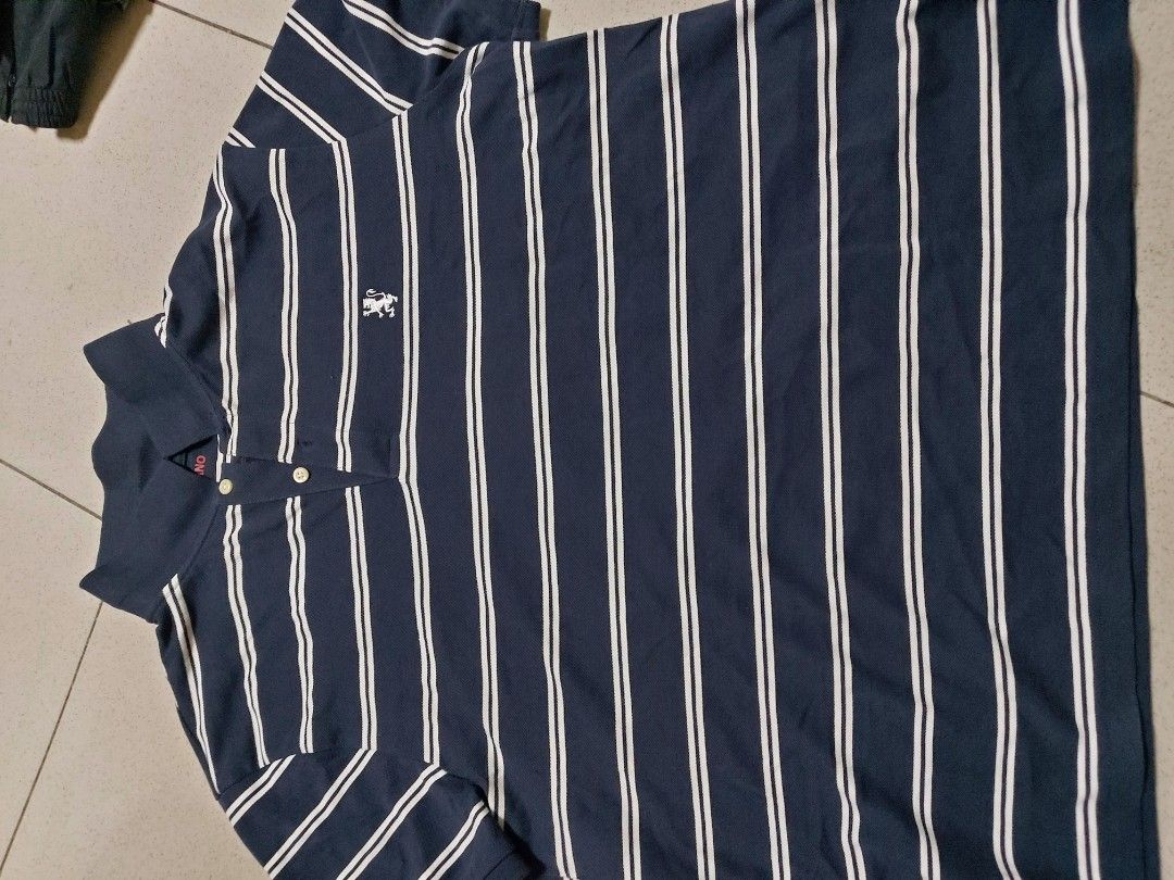 Giordano Poloshirt (Category: Tshirts & Polo Shirts ) located in Pasig City. Submitted by borjong (Listing ID 1239958323, Image 1). Description: Giordano Polo Shirt Like New used only once Color: Navy Blue/White Striped Size : XXL TAPPERED Fit RFS: Too Small.