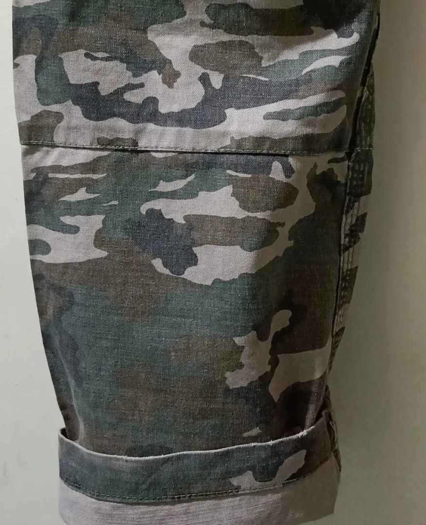 GOTCHA SURF CARGO PANTS SECOND AUTHENTIC on Carousell