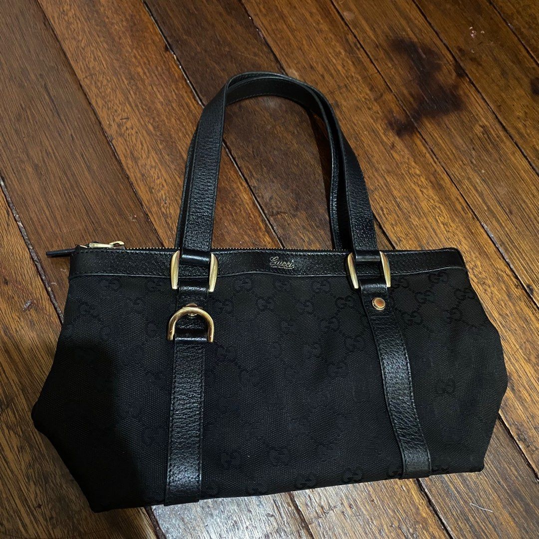 Black Gucci GG Canvas Tote Bag, Luxury, Bags & Wallets on Carousell