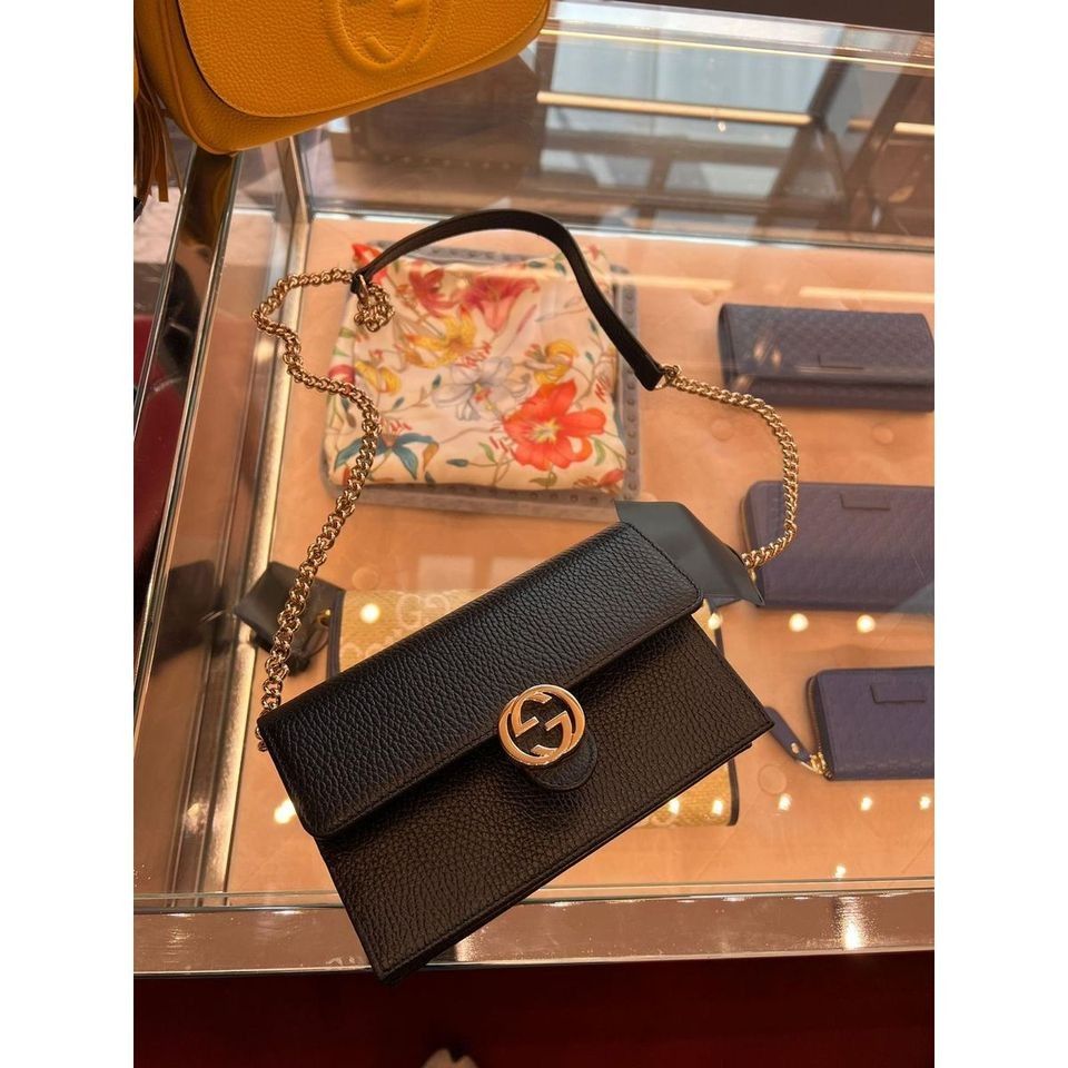 Gucci woc store outlet