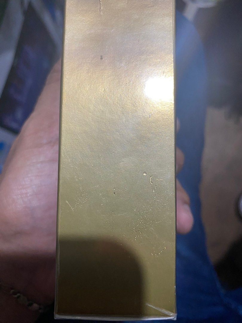 Guess Man Gold perfume, Beauty & Personal Care, Fragrance & Deodorants