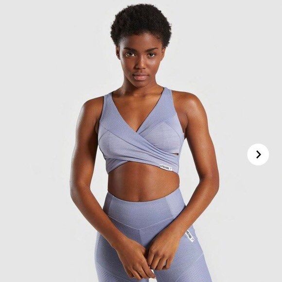 gymshark ruched sports bra white xs, Women's Fashion, Activewear on  Carousell