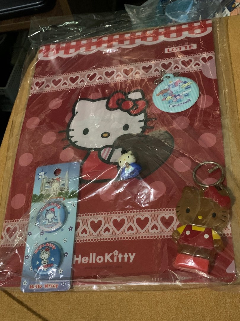 Hello Kitty Merch Bundle 2 With Cinnamoroll Keychain, Hobbies & Toys ...