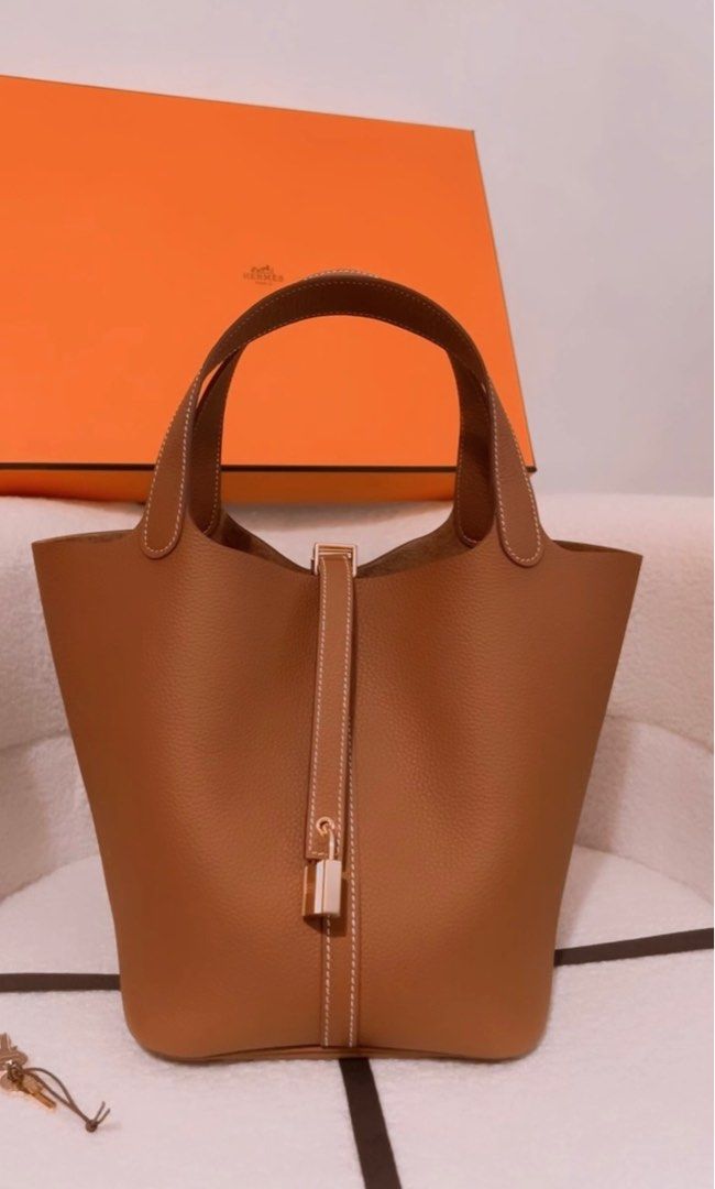 Hermes maurice 2025 leather
