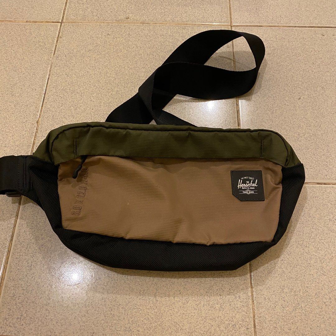 Herschel Tour Hip Pack Men s Fashion Bags Belt bags Clutches
