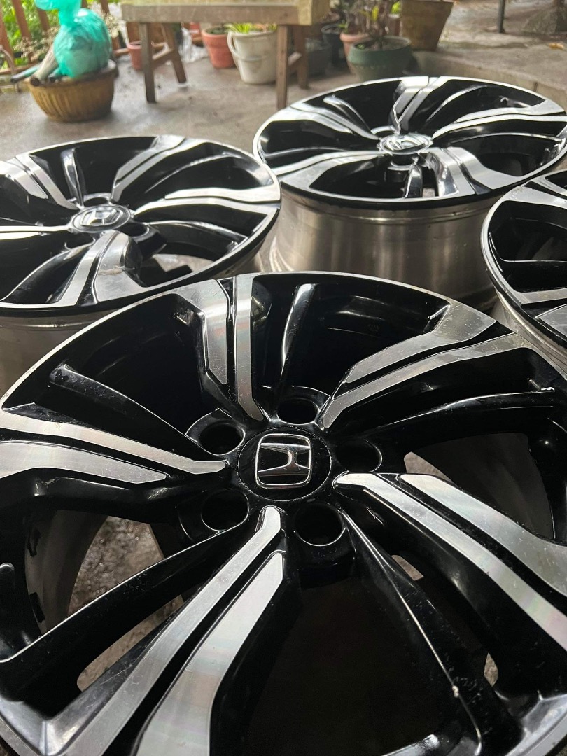 Honda Civic RS (STOCK MAGS ONLY), Car Parts & Accessories, Mags and