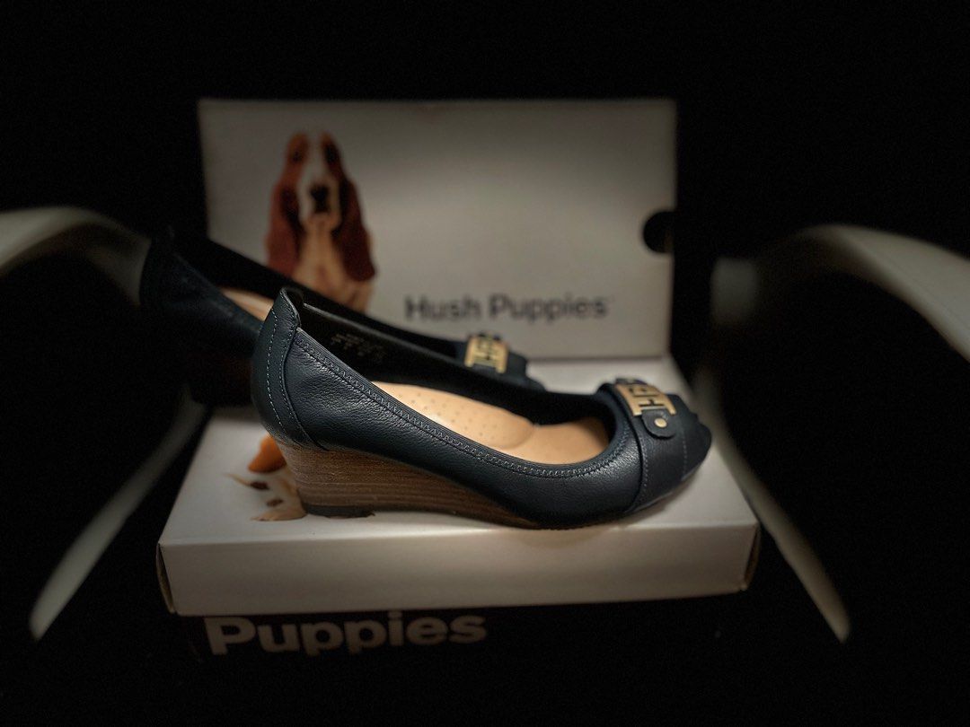 Hush puppies office shop