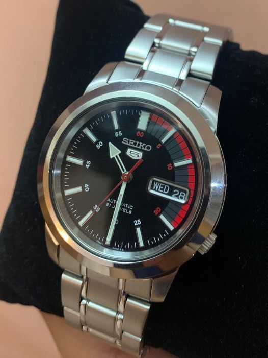 Jam Seiko 5 classic watch Men s Fashion Watches Accessories