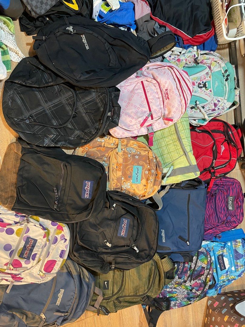 jansport highsierra nike gap original fr. US Women s