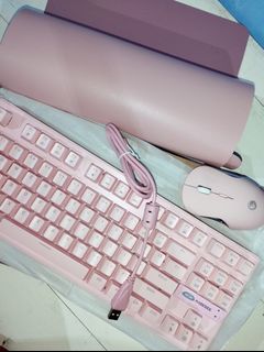 (Category: ) located in . Submitted by outfithoardersph (Listing ID 1239985832, Image 1). Description: .