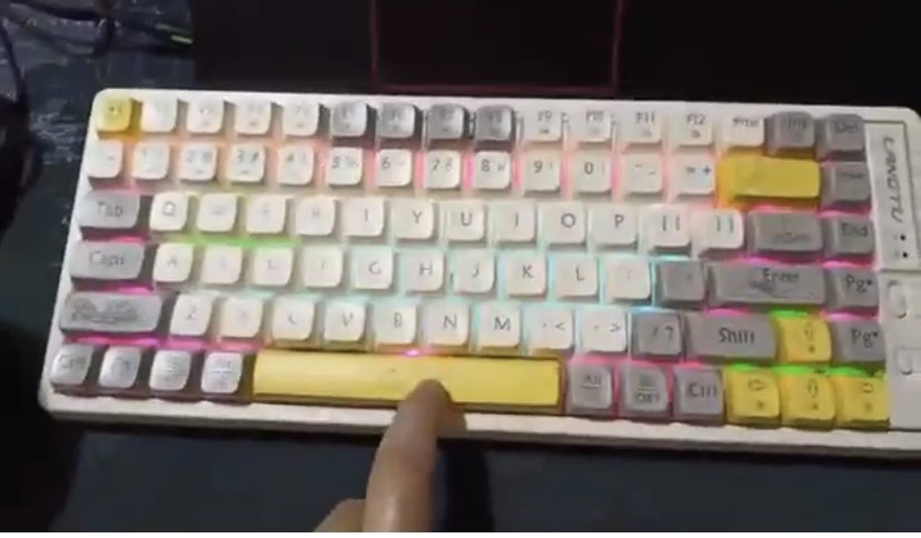 Langtu Mechanical Keyboard on Carousell