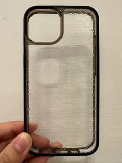 LANI’s TAG強悍防摔殼 台灣花窗系列 透明富士山（透黑色）-iPhone 13