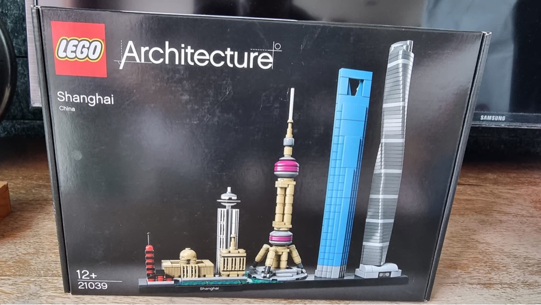 LEGO Architecture Shanghai 21039