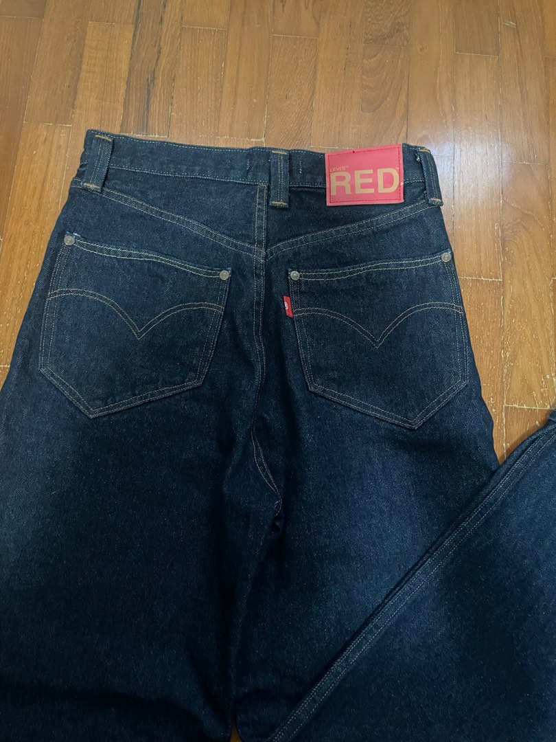 Levi's red label jeans store