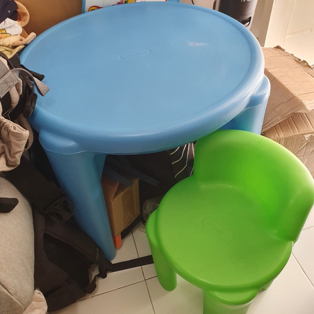 Little tikes bright and hotsell bold table and chairs