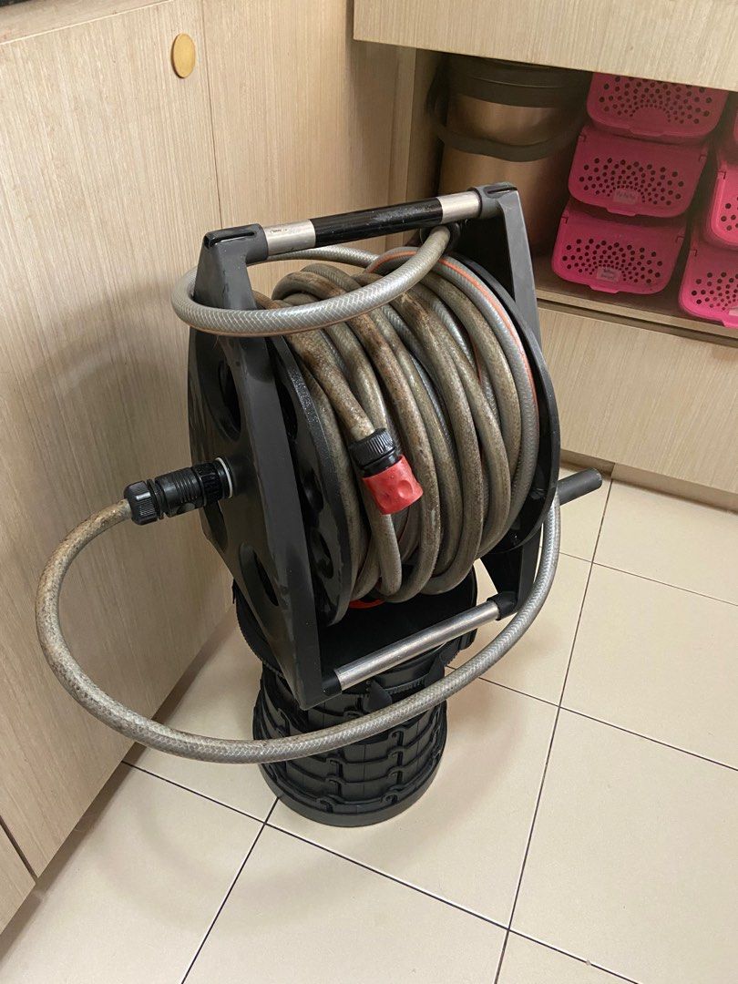 Long 25 meter Water Extension Garden Hose cord cw Reel unit and