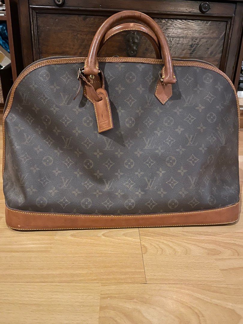 Louis Vuitton Alma Travel bag 384925