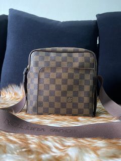Lv geronimos damier waist bag, Luxury, Bags & Wallets on Carousell