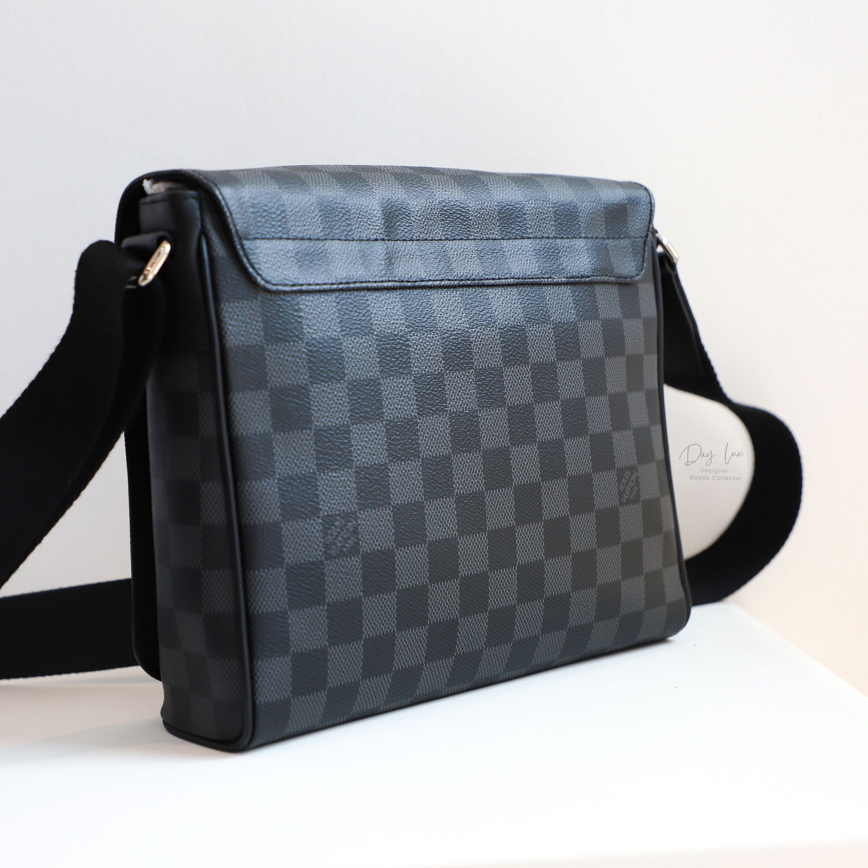 Louis Vuitton LV Men District GM Bag Damier Ebene Canvas - LULUX