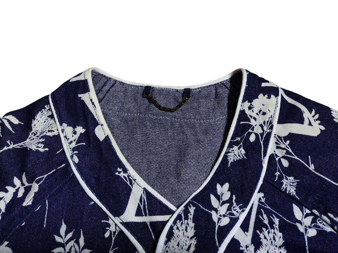 LOUIS VUITTON LEAF BASEBALL DENIM SHIRT, Men's Fashion, Tops & Sets, Formal  Shirts on Carousell