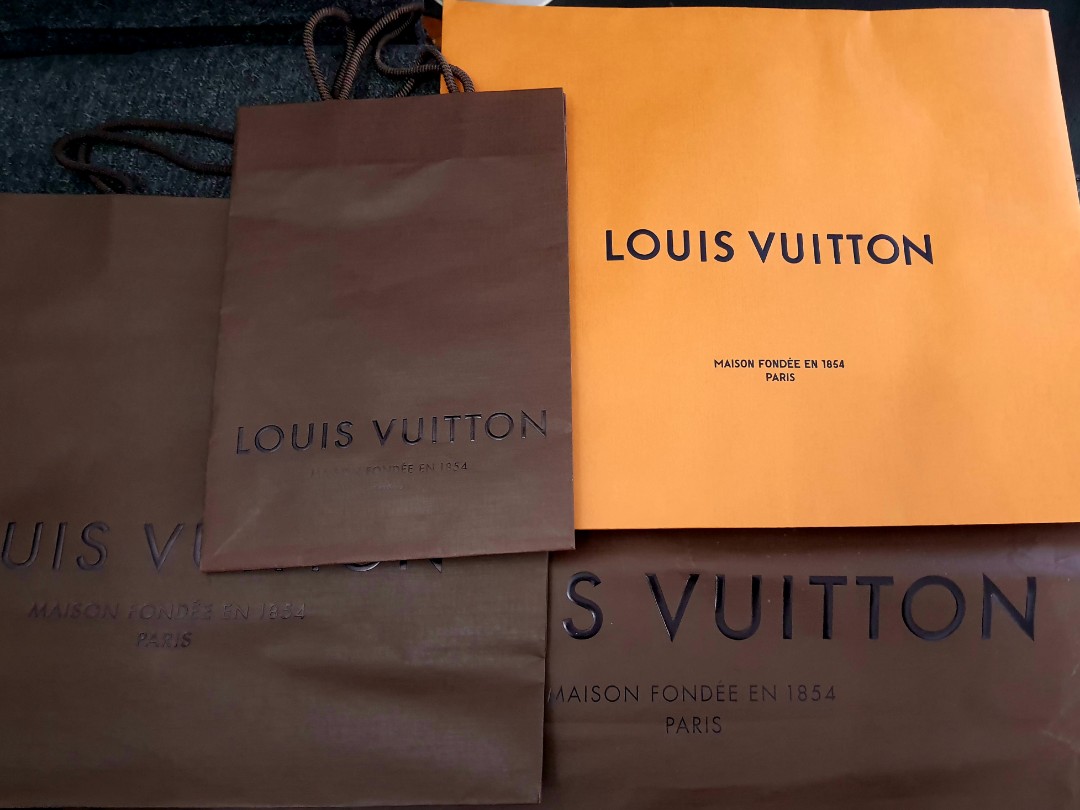 LOUIS VUITTON MAISON FONDEE EN 1854 PARIS Paper Bag, Luxury, Accessories on  Carousell