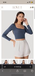 (Category: ) located in . Submitted by closet_labelle (Listing ID 1240010810, Image 1). Description: .
