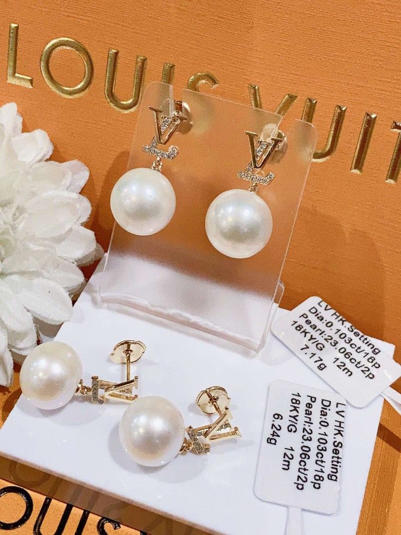 Lv Pearl dia Earrings Hk Setting, Women's Fashion, Jewelry & Organizers,  Earrings on Carousell