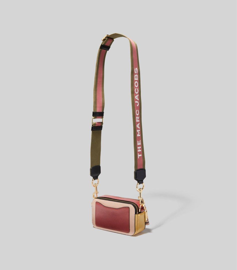 Marc Jacobs Snapshot Bag camera sling bag pink multi instock