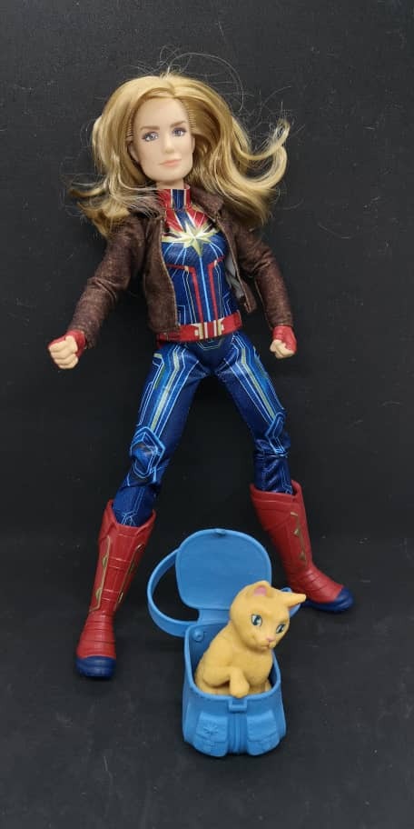 Captain marvel hot sale barbie