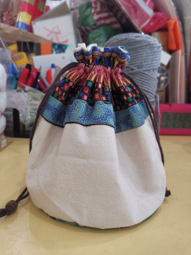 30pcs Cotton Linen Jewelry Pouch Drawstring Candy Bag Wedding Favor - Trang  trí nhà cửa